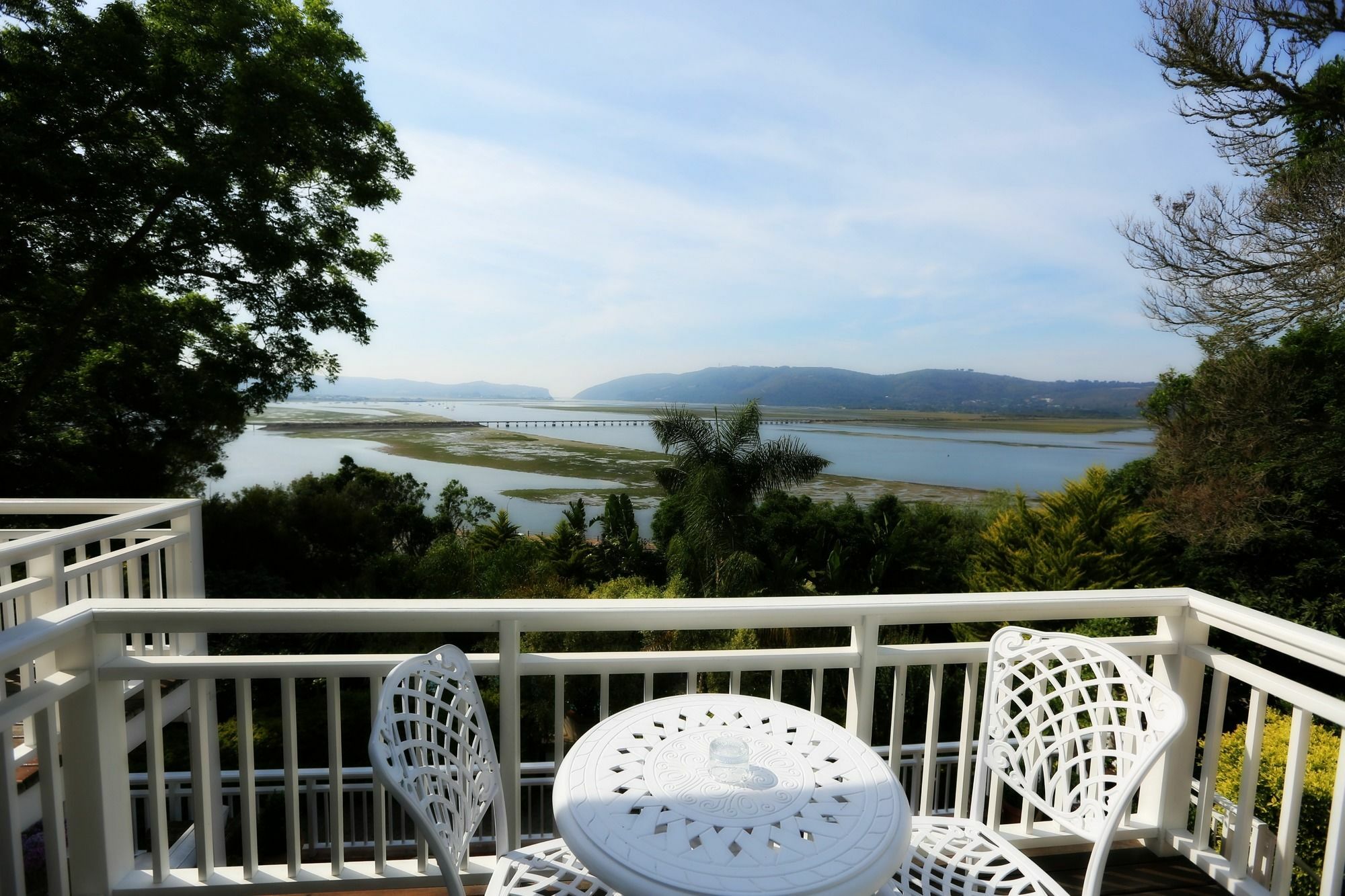 Roseroc Boutique Guesthouse Книсна Екстер'єр фото